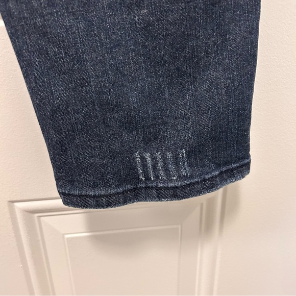Kut from the Kloth Kara Boyfriend Dark Wash Denim Jeans SZ 12 - Picture 6 of 10